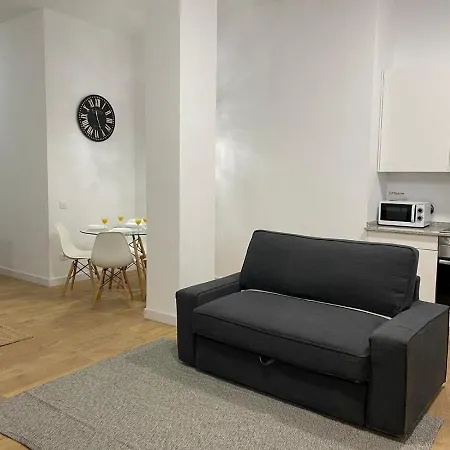 Aluche Aparment B Apartment