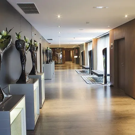 Hotell Ac Atocha By Marriott 4*