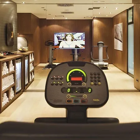 Ac Atocha By Marriott Madrid