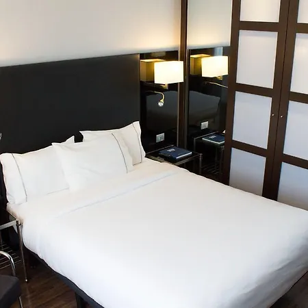 Hotel Ac Feria By Marriott 4*