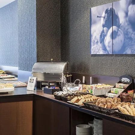 Ac Carlton By Marriott 4*