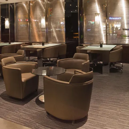 Ac Carlton By Marriott Hotel Madrid