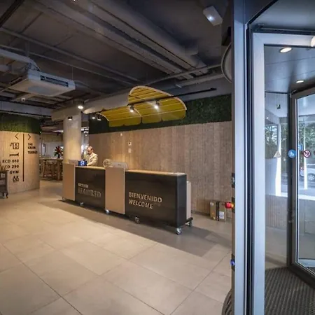 马德里阿提姆酒店