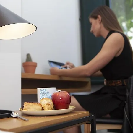 Sleep'n Atocha - B Corp Certified Madrid