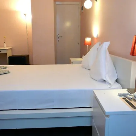 Guest house Goyal Pizarro