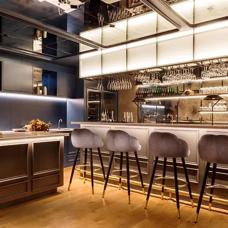Radisson Blu Hotel, Prado Hotel 4*