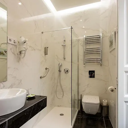 Penzion Manuela By Gaiarooms Madrid