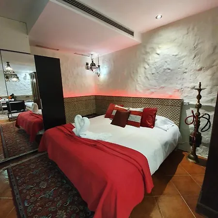 Alaia Holidays Gran Vía Apartamento *