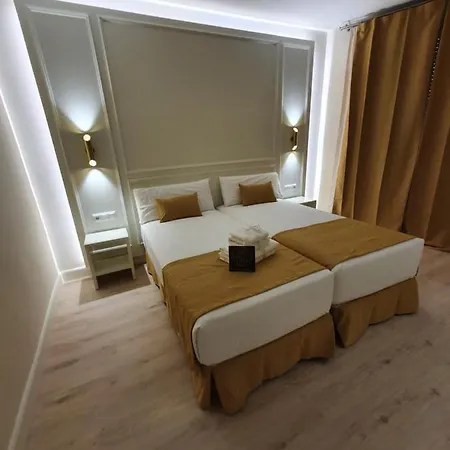 Le Petit Palue-opera 3* Madrid