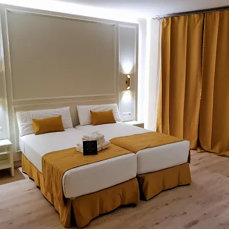 Le Petit Palue-opera Guest house