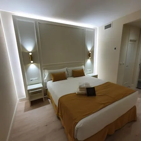 Le Petit Palue-opera Guest house 3*
