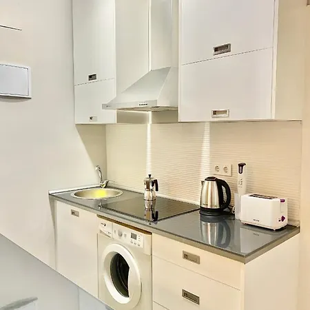 Centro De Carabanchel Calle Binefar Apartment *