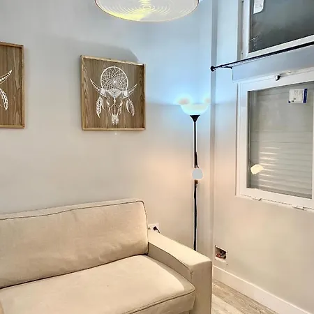 Centro De Carabanchel Calle Binefar Apartment