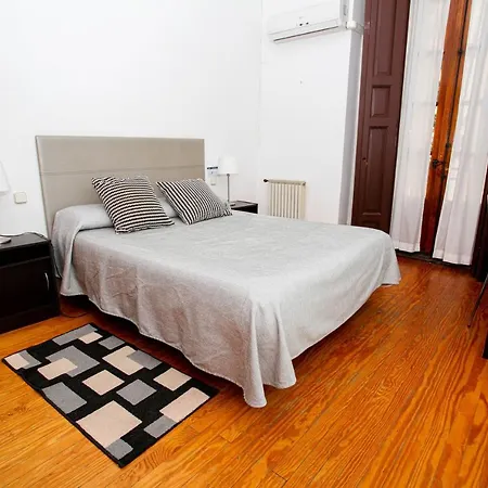 Lofts Puerta Del Sol Apartment