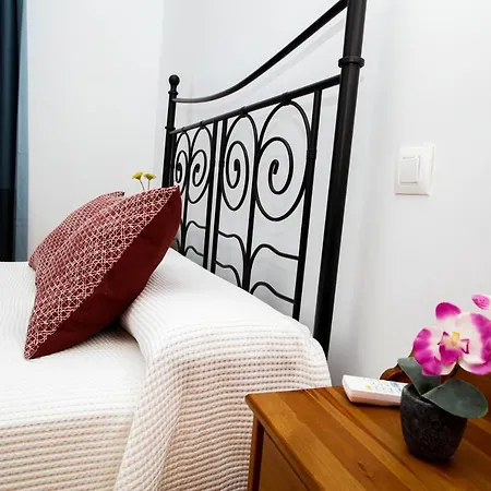Lofts Puerta Del Sol Apartment Madrid