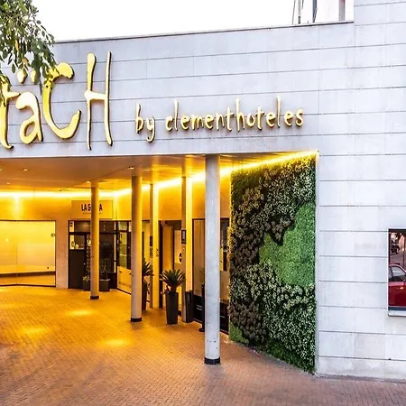 Tach Airport Hotell Madrid