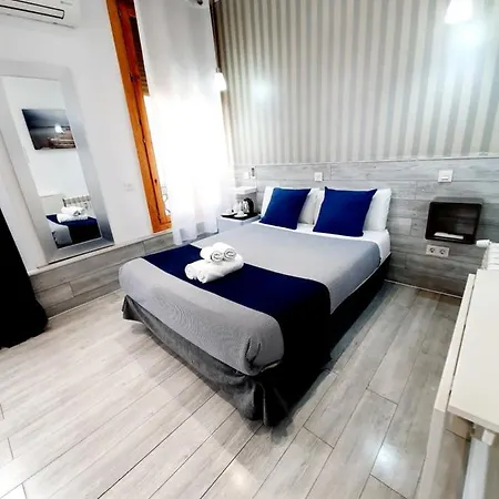 Main Street 3*