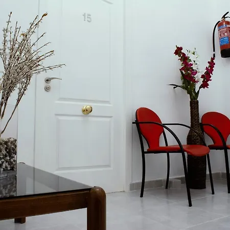 Pensión Casa Lemus *