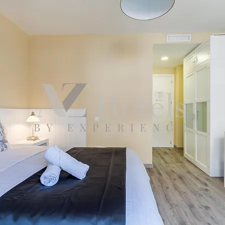 Hotel Ayz Villegas - Auto Check-in *