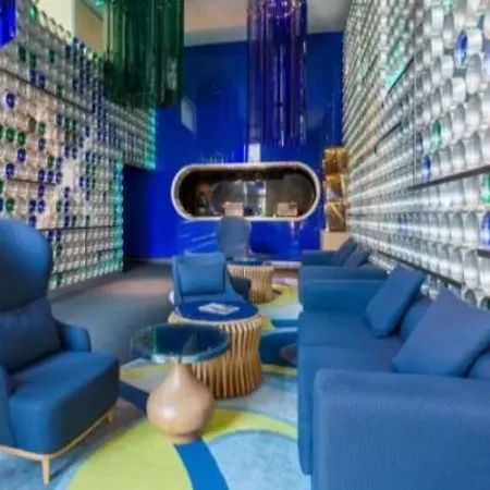 Mate Oscar, Hotel 3*