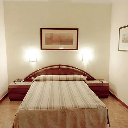 Hotel Gran Ingles - The Leading Of The World