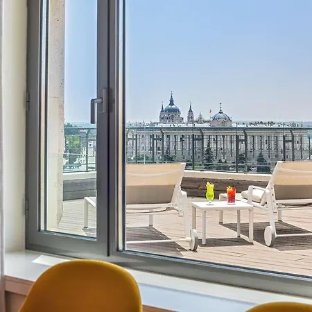 Barcelo Torre De 5* Madrid