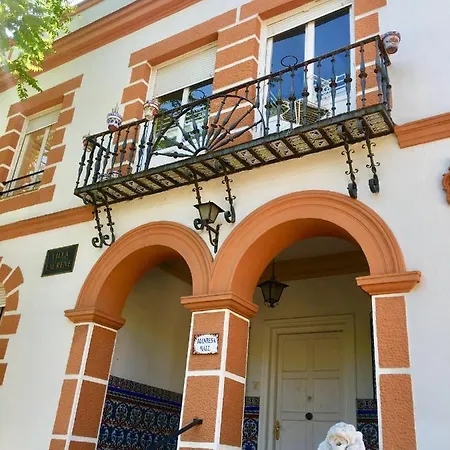 Laurene Hostel *