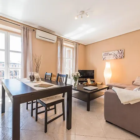 Boutique In The Heart Of