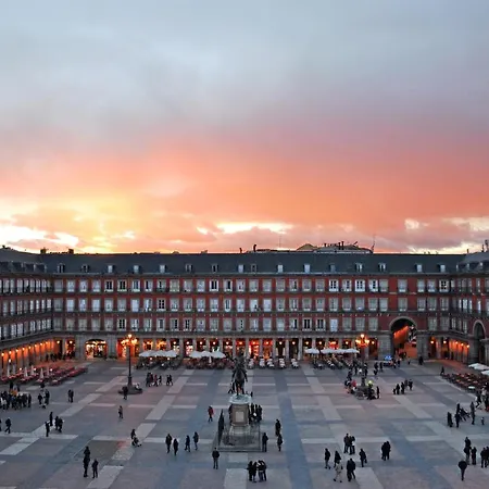 Brand New Studio Centro Historico, La Latina - Plaza Mayor Apartment