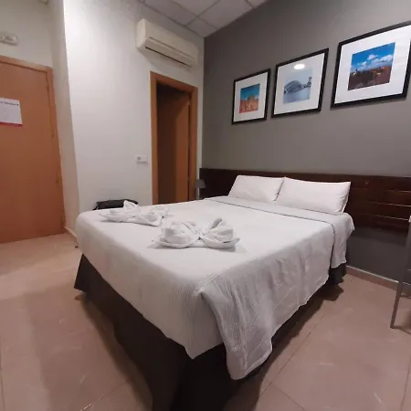 Ch Murallas Ii Guest house Madrid