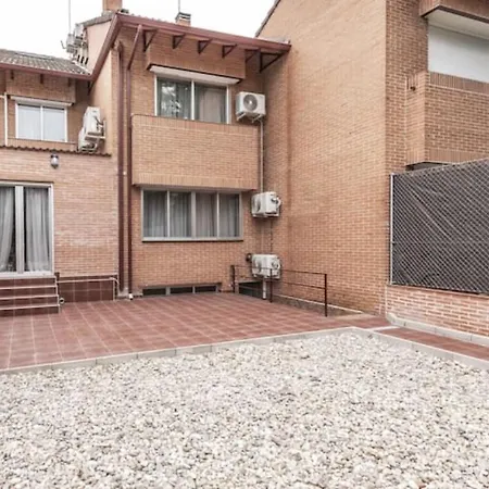 Chalet Alameda De Osuna * Madrid