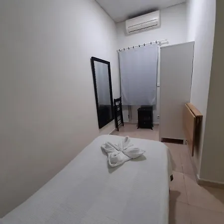 Guest house Ch Murallas Ii Madrid