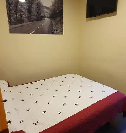 Moncloa Pensjonat 2*