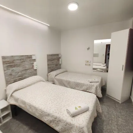 Vegas Guest house *