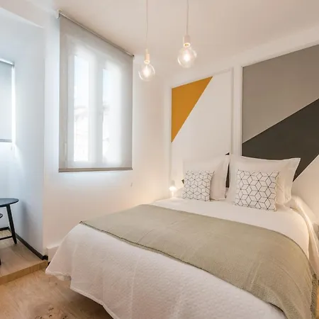 Mit House Tirso En *