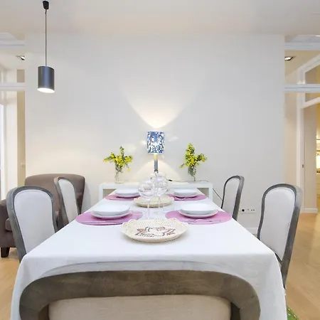 Mit House San Anton Ii En * Madrid