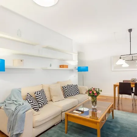 Apartment Mit House Monte Esquinza En