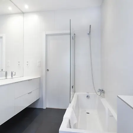 Mit House Santa Barbara Ii En Apartamento *
