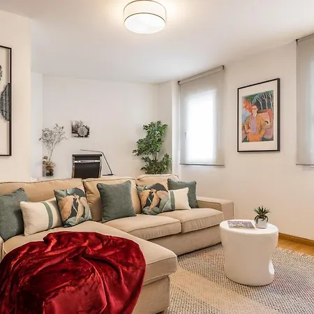 Apartment Waou Chamberi I - Alquiler Corta Duracion