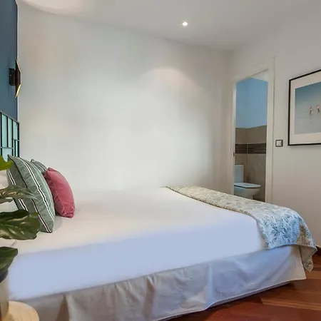 Fuencarral I - Chueca Terrace I - Elevenhost *