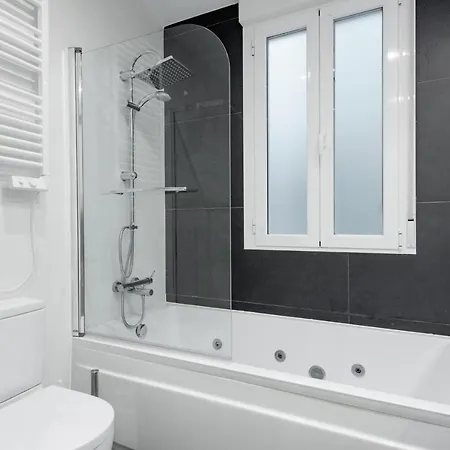Luxury Princesa Apartment Madrid