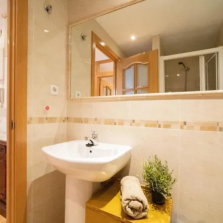 Apartamento Moderno En Edificio Clasico Del Centro Apartment *
