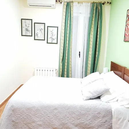 Apartment Atocha1 *