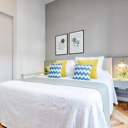 Sagasta Luxury Apartment