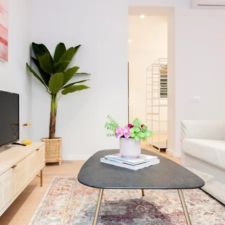 Con Encanto En La Latina Apartmán *