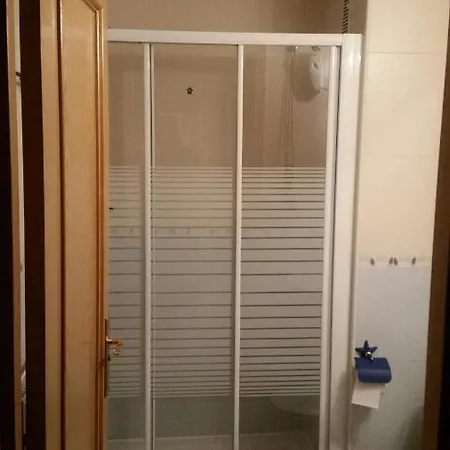 Individual Con Bano Exclusivo En Campsite Madrid
