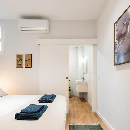 New Design Barrio De Letras Apartment