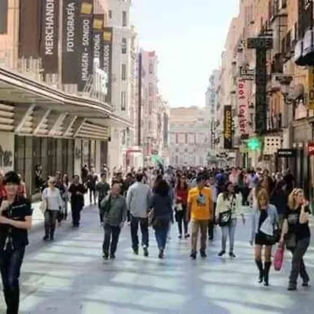 Picasso Callao Wifi Free - Temporada Workers & Stud *