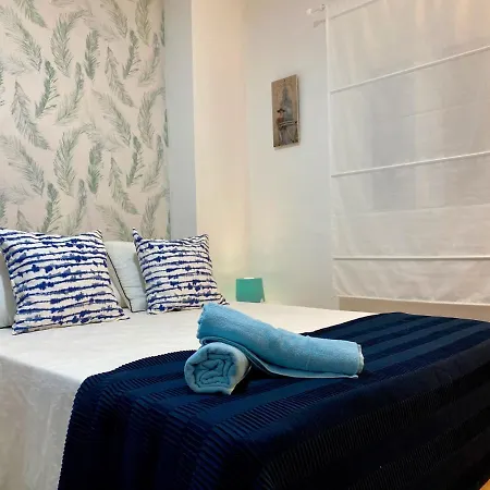 Estudio Rita Luna - A/a, Ideal Para Dos Personas, Encanto Y Situación Apartamento