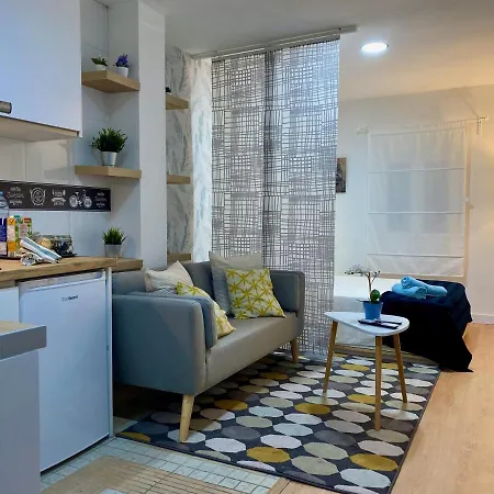 Estudio Rita Luna - A/a, Ideal Para Dos Personas, Encanto Y Situación *